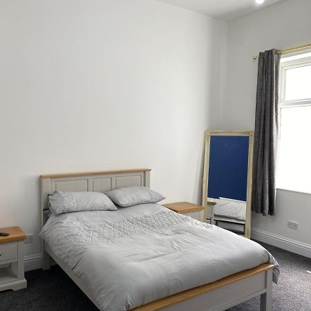 Апартаменти Lovely 1 Bed Ground Floor Flat In Лемінгтон-Спа Екстер'єр фото