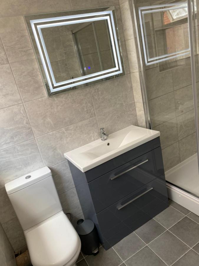 Апартаменти Lovely 1 Bed Ground Floor Flat In Лемінгтон-Спа Екстер'єр фото